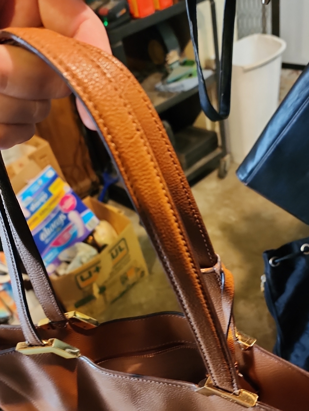 Ralph Lauren RLL Cognac Leather Tote with Gold Hardware - Clean! Large Tote! - Picture 8 of 11